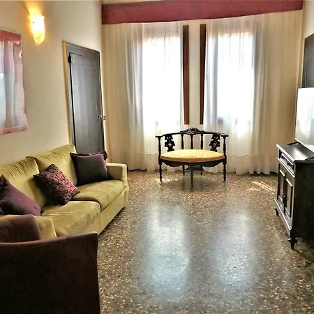 Biennale 252 Lägenhet Venedig