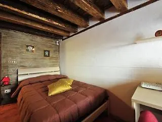 Apartamento Biennale 252 *